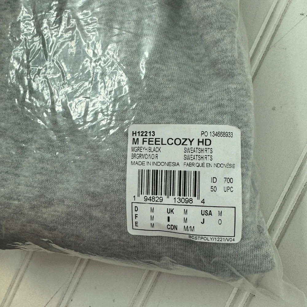 NEW Feelcozy HD Adidas Sweatshirt Medium